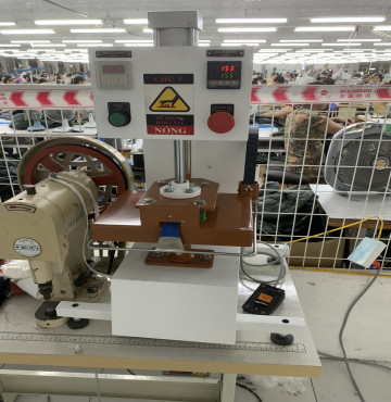 Máy ép nhiệt Logo